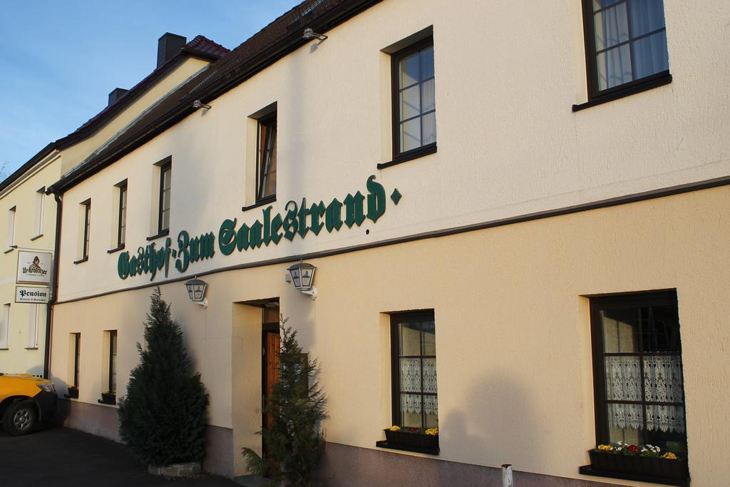 Gasthof & Pension Zum Saalestrand Bad Dürrenberg Esterno foto